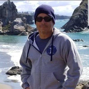 Meet your Posher, Adam